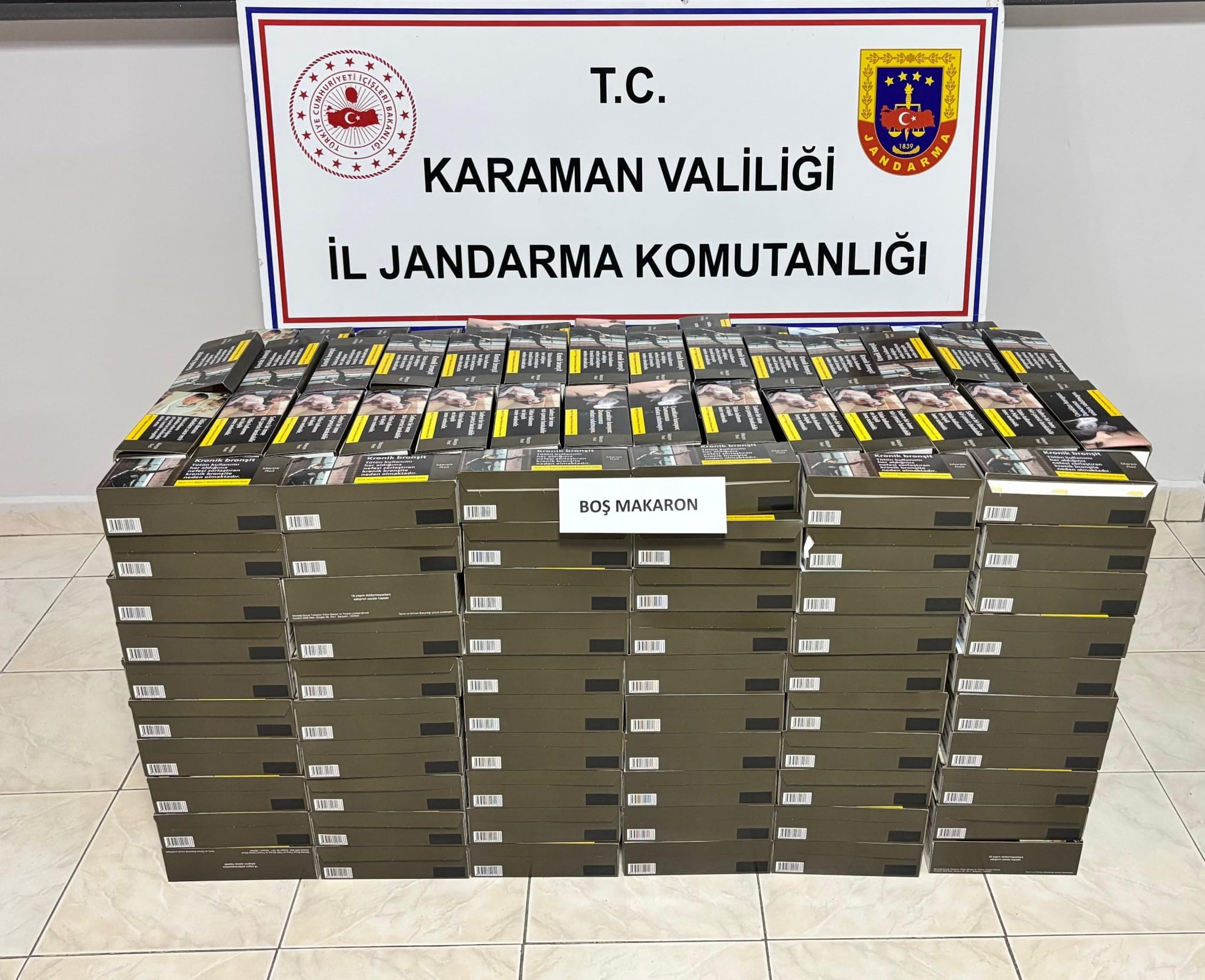 Karamanda Jandarma Operasyonlarinda 6 Kisi Tutuklandi (1)