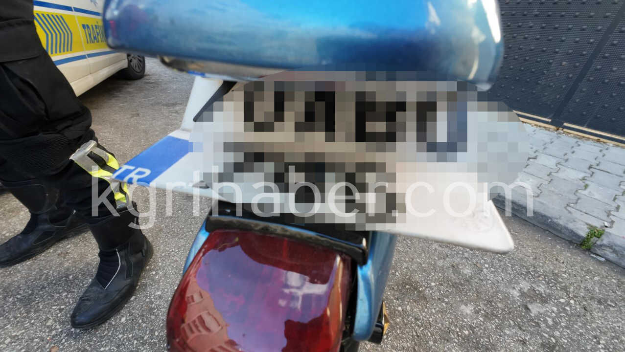 Karamanda Kasksiz Ve Katli Plakali Cift Motora Ceza1