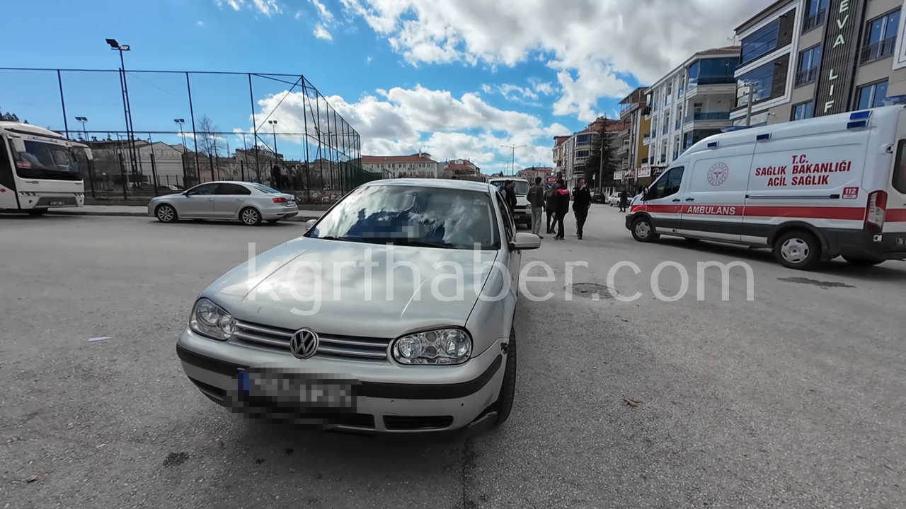 Karamanda Otomobilin Carptigi 13 Yasindaki Cocuk Yaralandi1