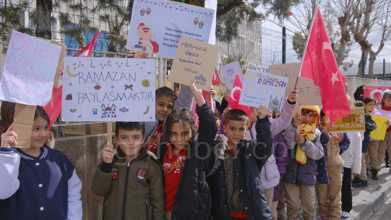Karamanda Ramazan Coskusu Sokaklara Tasti2