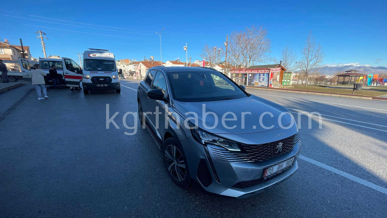 Karamanda Suv Aracin Yayaya Carptigi Kaza Ani Kamerada 1 Yarali0