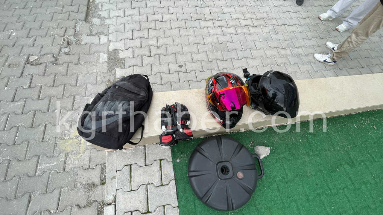 Karamanda Suv Aracla Motosiklet Carpisti 1 Yarali1