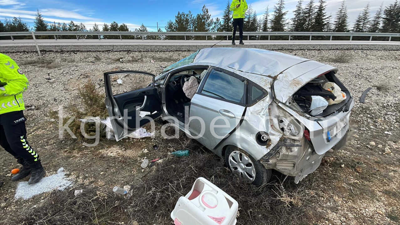 Karaman'da Takla Atan Aracın Sürücüsü Ölümden Döndü 1 Yaralı4