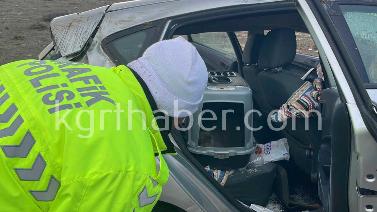 Karaman'da Takla Atan Aracın Sürücüsü Ölümden Döndü 1 Yaralı6