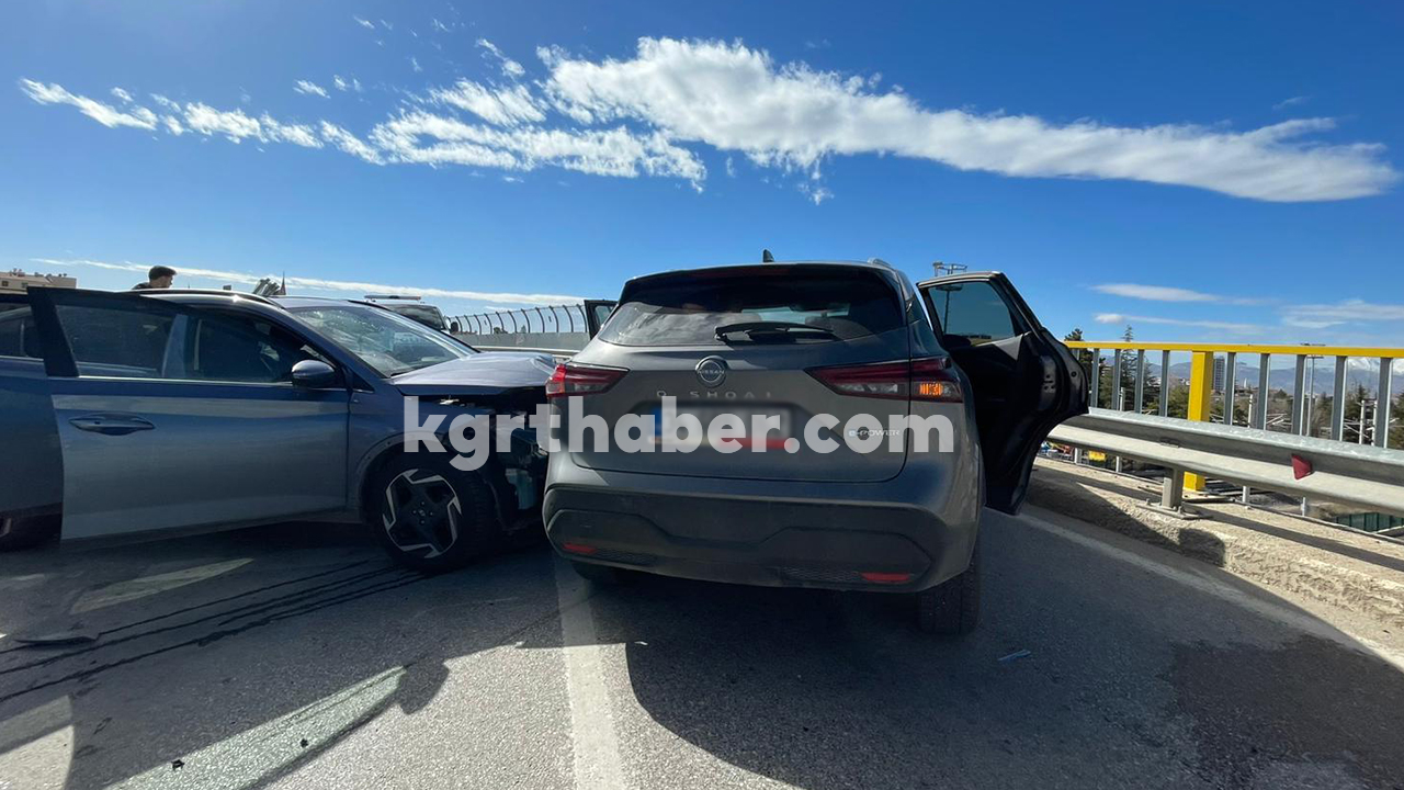 Karamanda Ust Gecitte Kaza 7 Yarali (4)