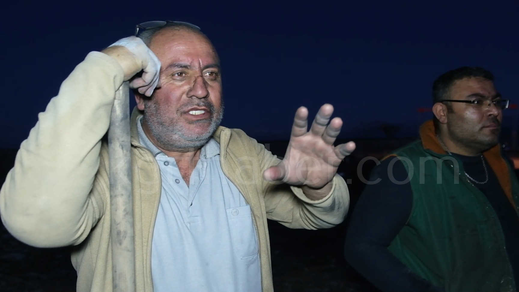 Karamanda Yanan Tiri Koyluler Su Bidonlariyla Sondurdu1