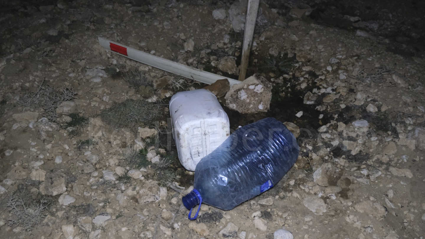 Karamanda Yanan Tiri Koyluler Su Bidonlariyla Sondurdu13