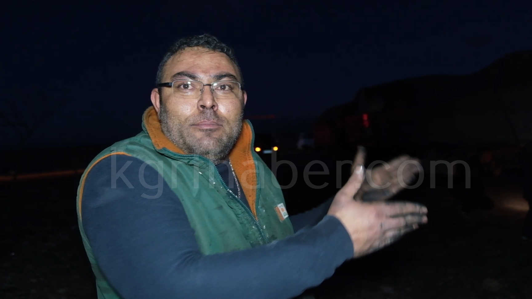 Karamanda Yanan Tiri Koyluler Su Bidonlariyla Sondurdu2