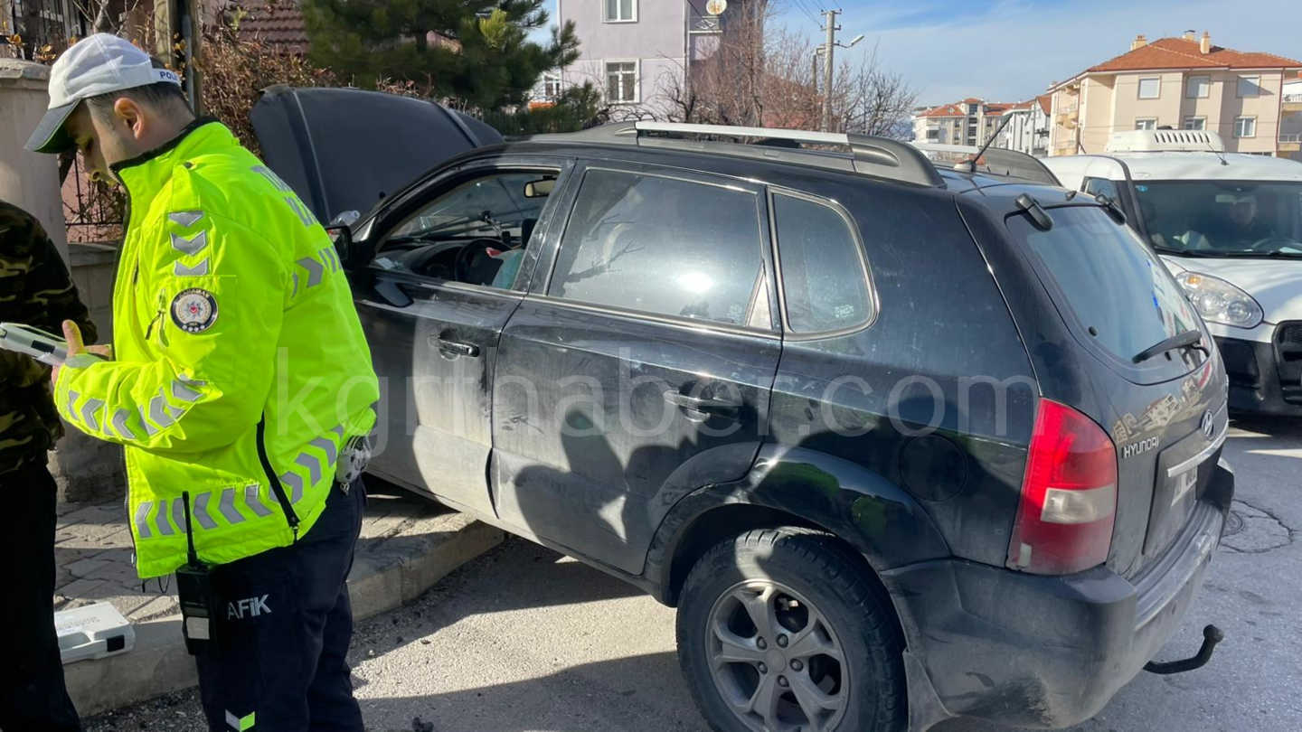 Kazaya Karisan Gurbetci Vatandas Baska Arac Kazaya Sebep Oldu Gitti6