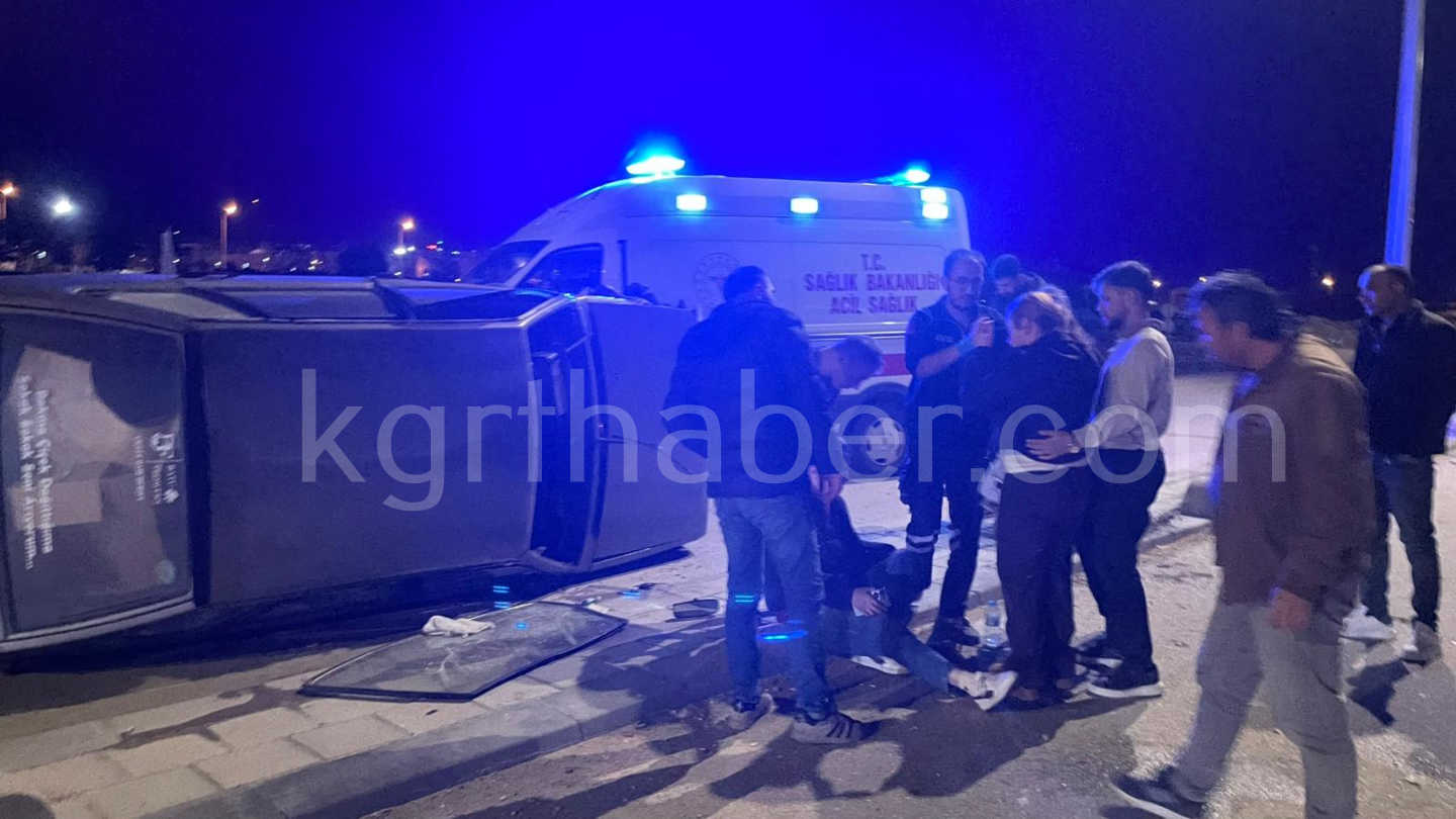 Kontrolden Cikan Otomobil Yan Yatti 2 Yarali1