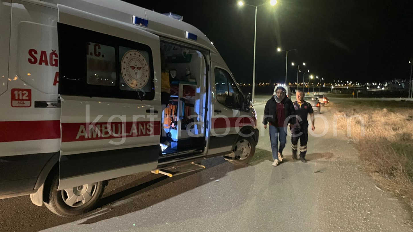 Kontrolden Cikan Otomobil Yan Yatti 2 Yarali4