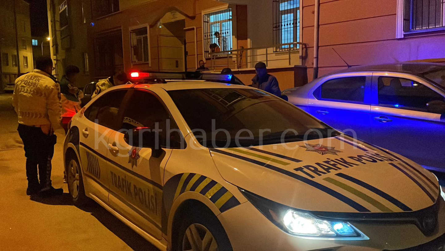 Mahalleyi Ayaga Kaldiran Kazada 3 Kisi Yaralandi O Anlar Kamerada2