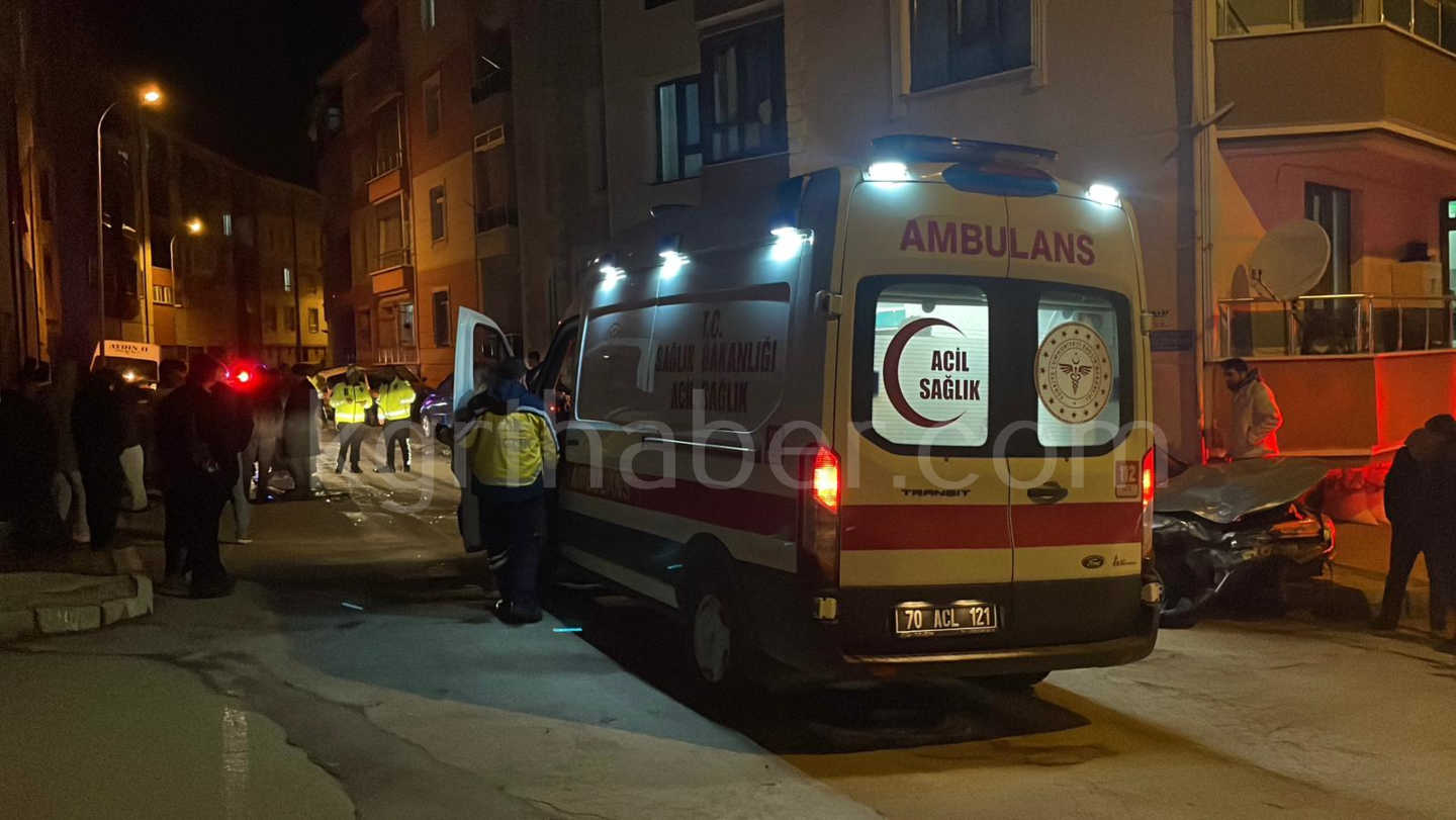 Mahalleyi Ayaga Kaldiran Kazada 3 Kisi Yaralandi O Anlar Kamerada4