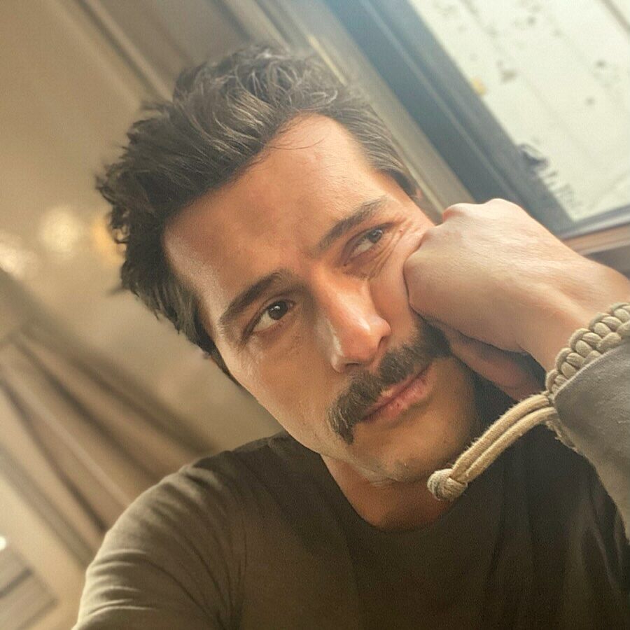 Yeni Iskender Alperen Duymaz Mi Trt 1 Dizisinde Basrol Krizi (3)