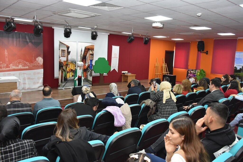 2017 Yilinda Basladi Halen Devam Ediyor (2)