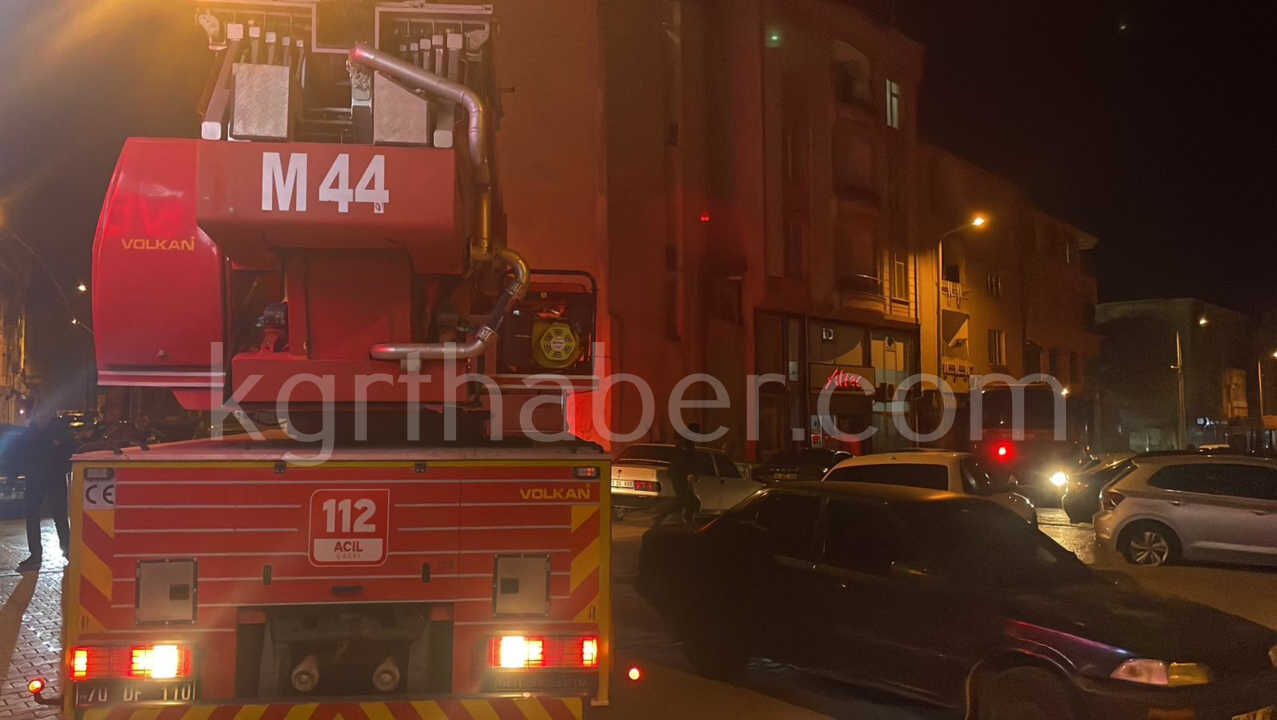 Apartmandan Yukselen Dumanlar Korkuttu Ekipler Seferber Oldu3