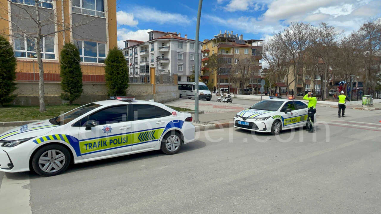 Cipe Arkadan Carpan Motosikletli Genc Yaralandi8