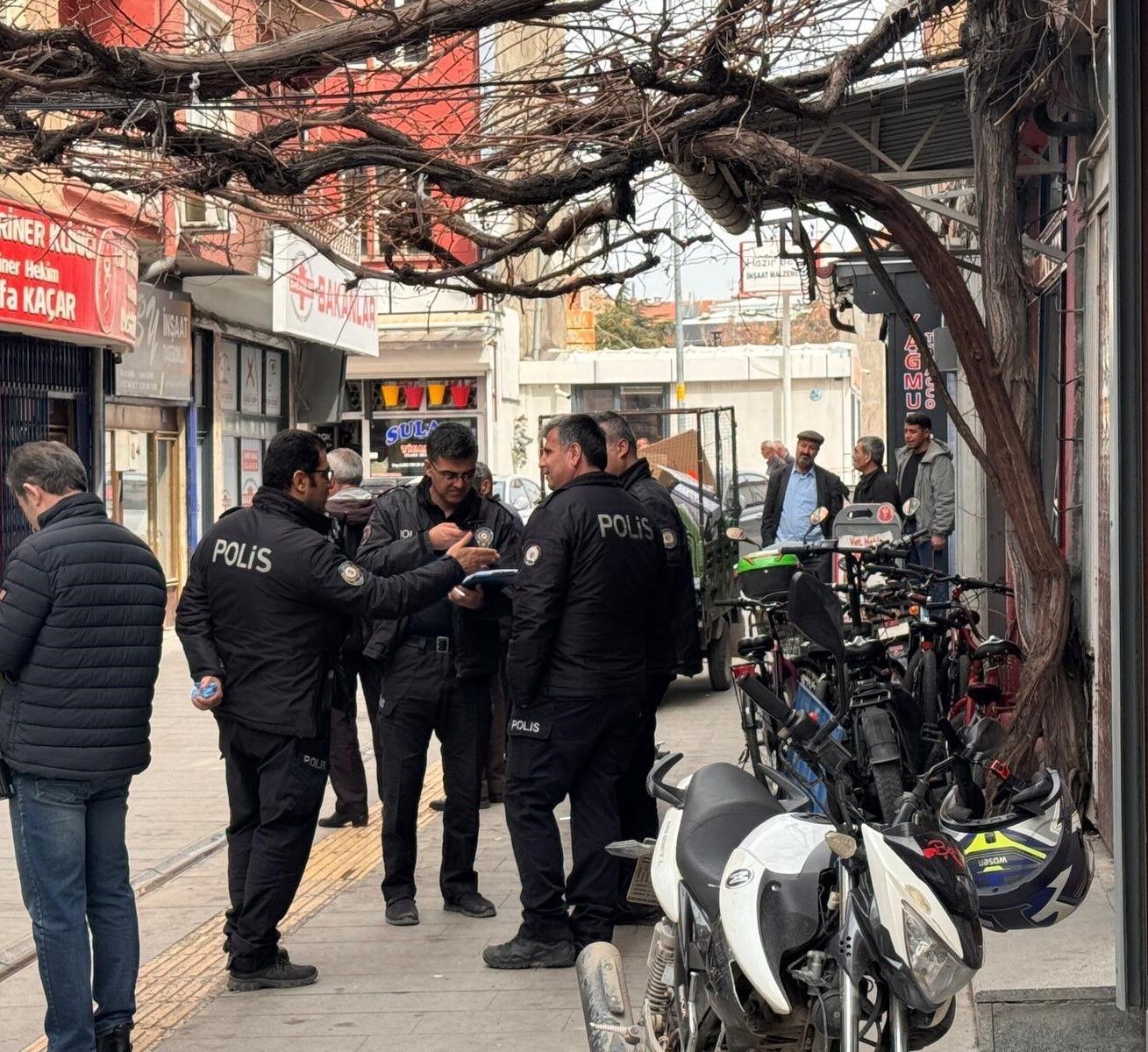 Ereglide Emekli Zabita Memuru Pansiyon Odasinda Olu Bulundu (3)