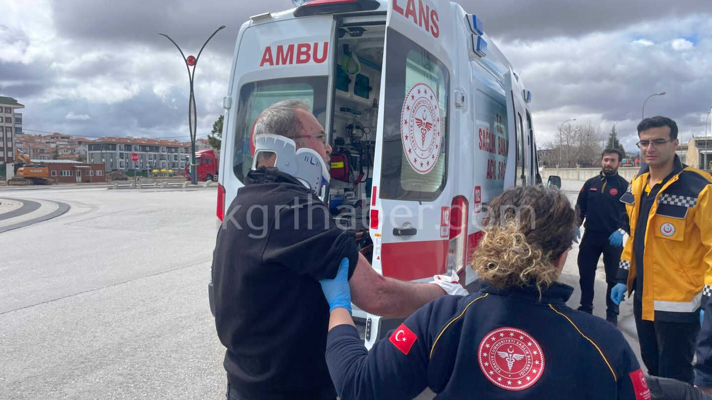 Hafif Ticari Arac Yan Yatti 1I Cocuk 2 Yarali12