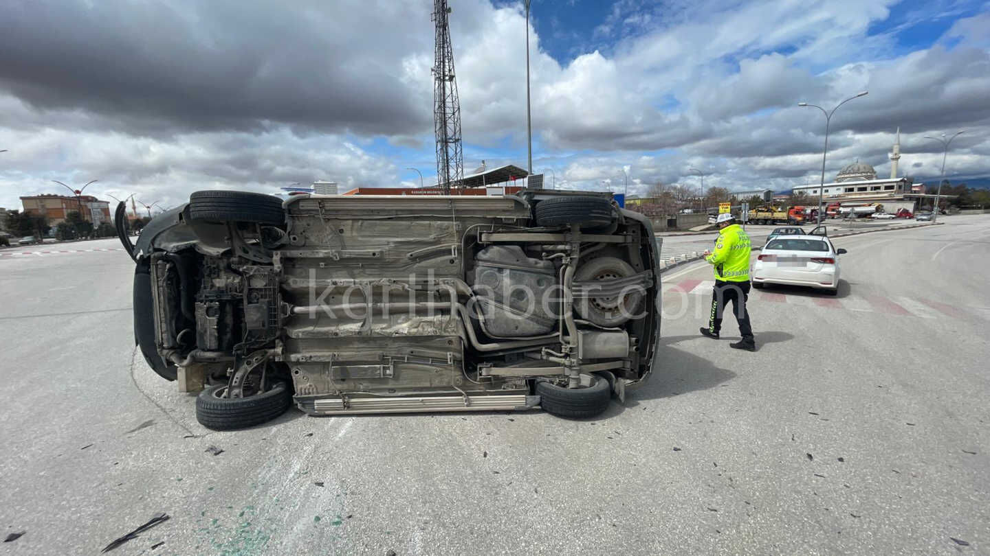 Hafif Ticari Arac Yan Yatti 1I Cocuk 2 Yarali9