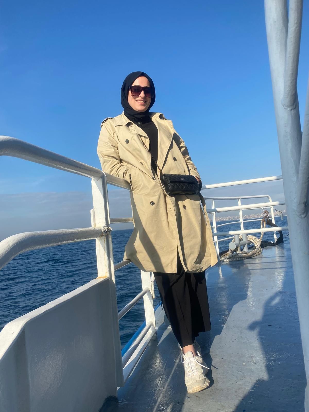 Istanbul Fatihte Feci Olay Esini Oldurup Evi Atese Verdi (2)