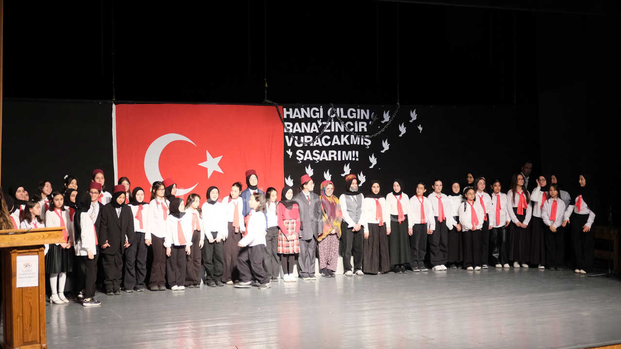 Istiklal Marsinin Kabulunun 105 Yili Karamanda Coskuyla Kutlandi2