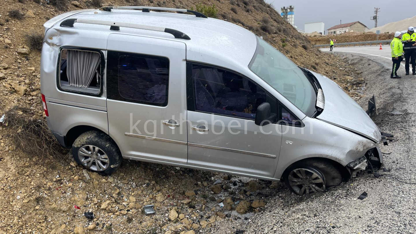 Karaman Mersin Karayolunda Kaza 1 Cocuk Yaralandi1