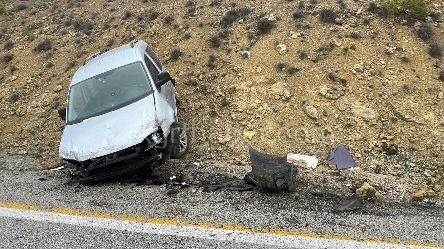 Karaman Mersin Karayolunda Kaza 1 Cocuk Yaralandi9