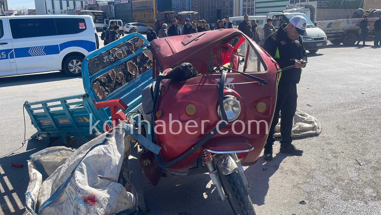 Karamanda 1 Kisinin Agir Yaralandigi Kaza Kamerada5