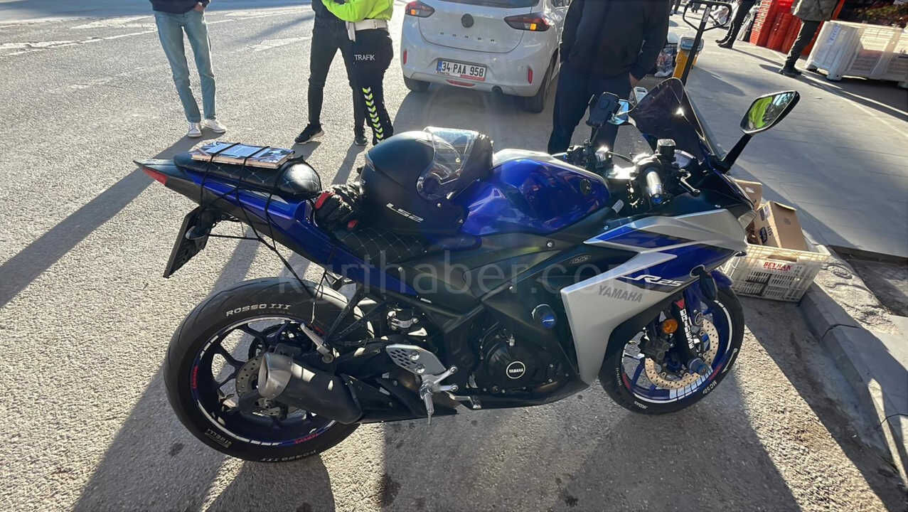 Karamanda 3 Aracli Kaza Otomobil Kaza Yerinden Gitti5