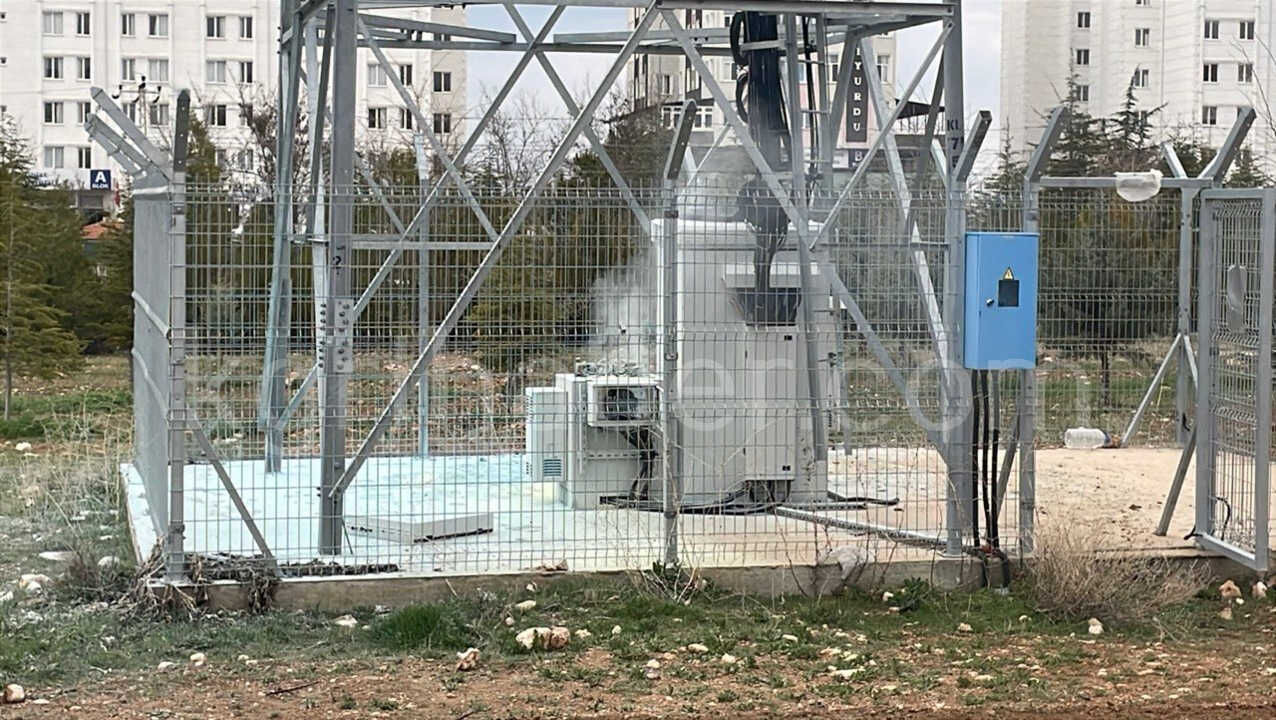 Karamanda Baz Istasyonu Yangini Panigi2