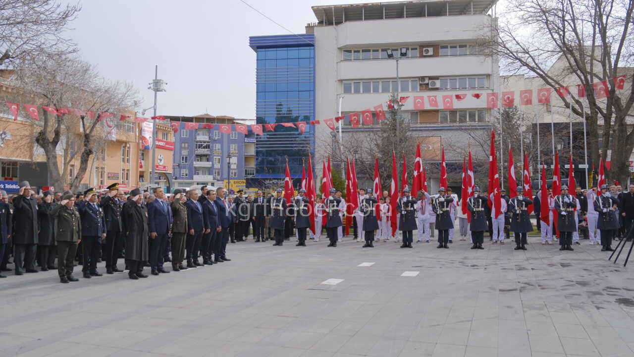 Karamanda Canakkale Zaferinin 111Inci Yil Donumunde Sehitler Anildi1