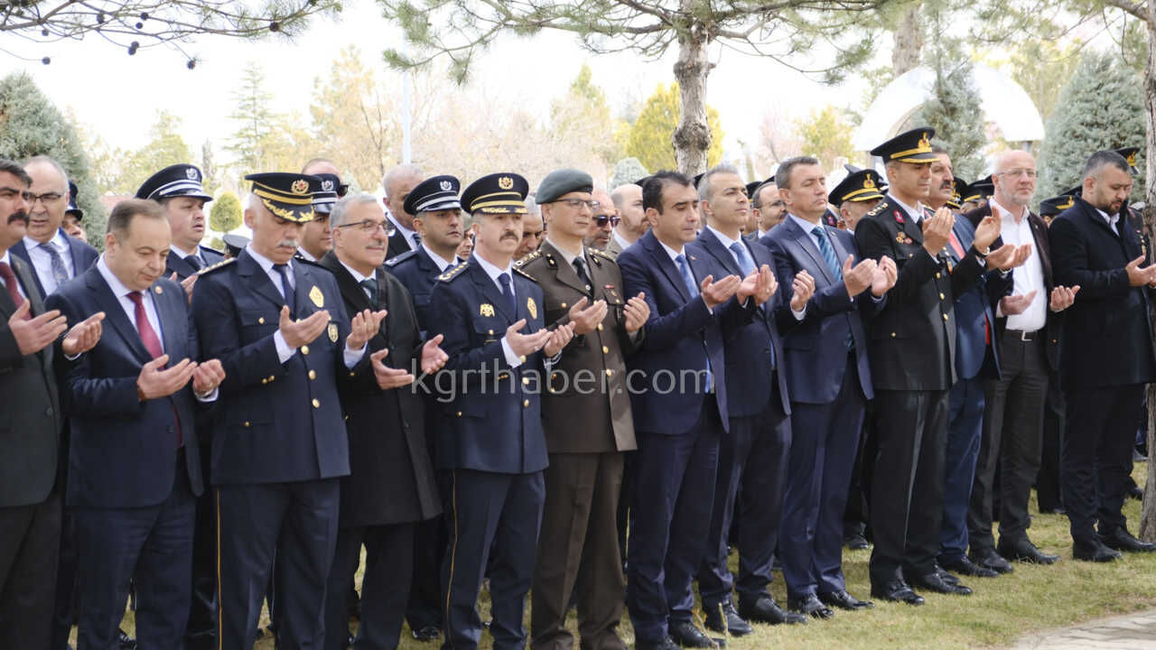 Karamanda Canakkale Zaferinin 111Inci Yil Donumunde Sehitler Anildi5