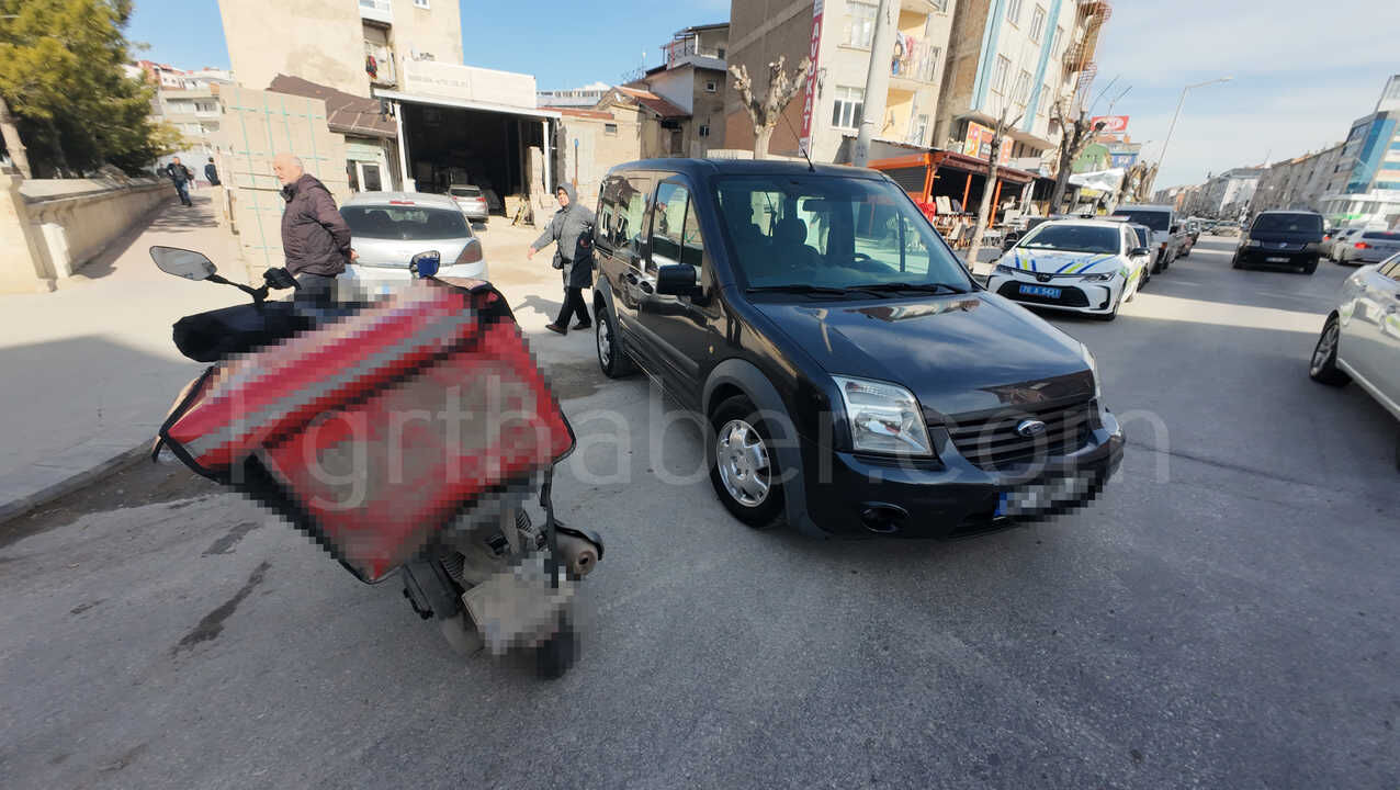 Karamanda Hafif Ticari Arac Ile Motokurye Carpisti2