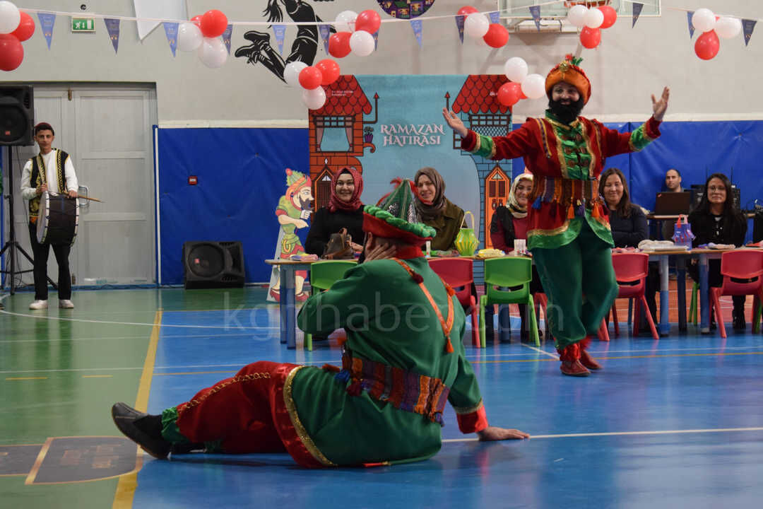 Karamanda Maarifin Kalbinde Ramazan Coskusu1