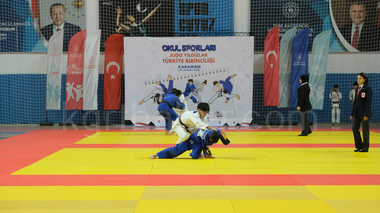 Karamanda Okul Sporlari Yildizlar Judo Turkiye Birinciligi Heyecani Basladi11