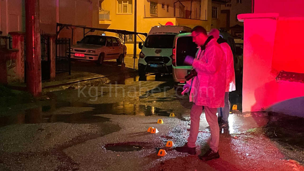 Karamanda Tufekle Rastgele Ates Acildi Arac Ve Ev Zarar Gordu0