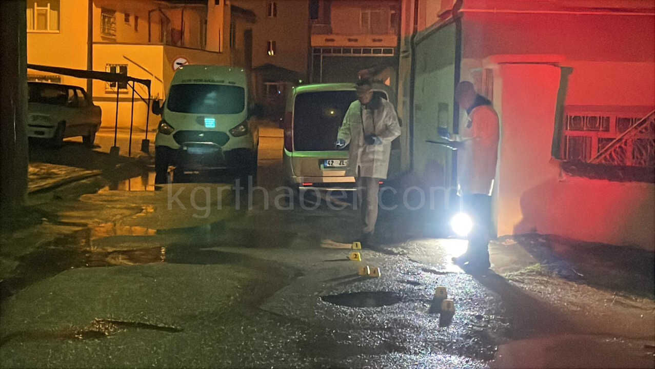 Karamanda Tufekle Rastgele Ates Acildi Arac Ve Ev Zarar Gordu1