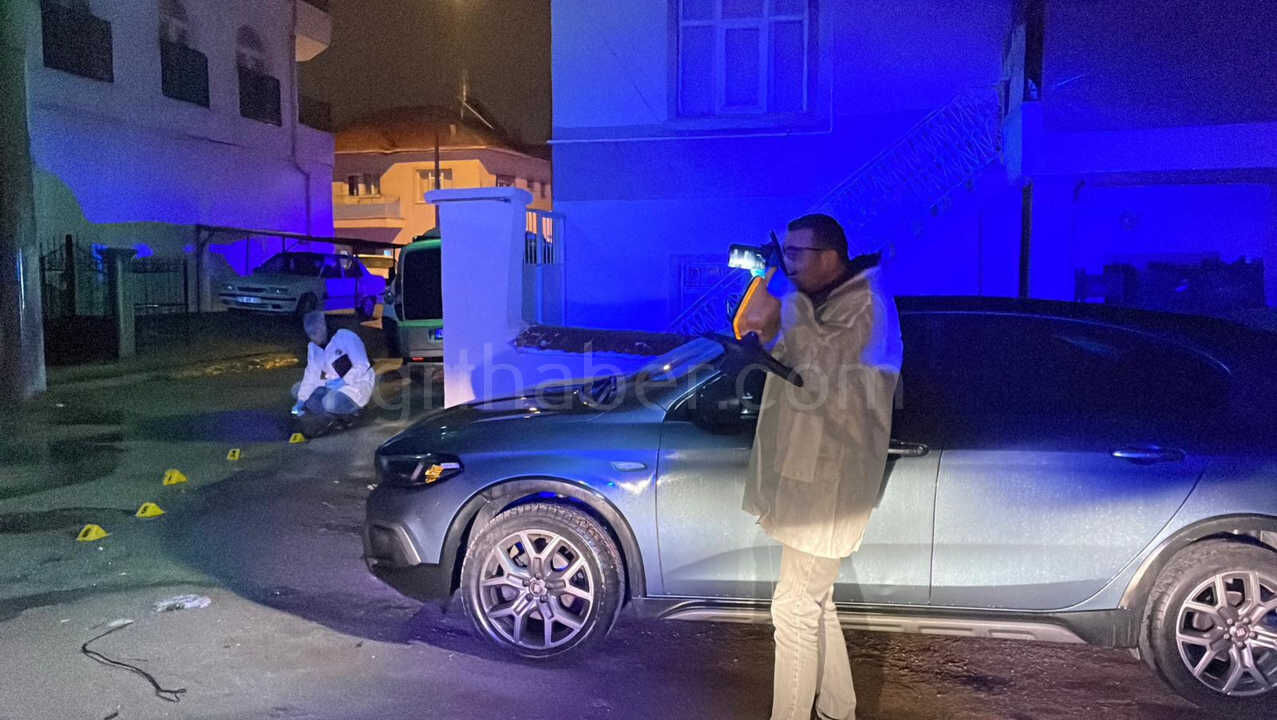 Karamanda Tufekle Rastgele Ates Acildi Arac Ve Ev Zarar Gordu5