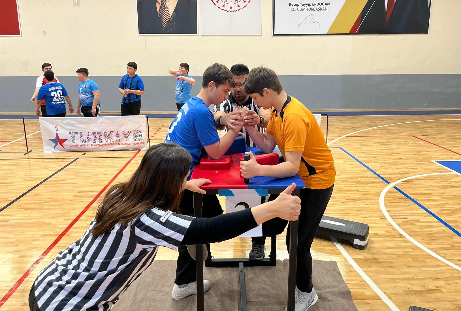 Karamanda Yildizlar Bilek Guresi Il Birinciligi Tamamlandi (7)