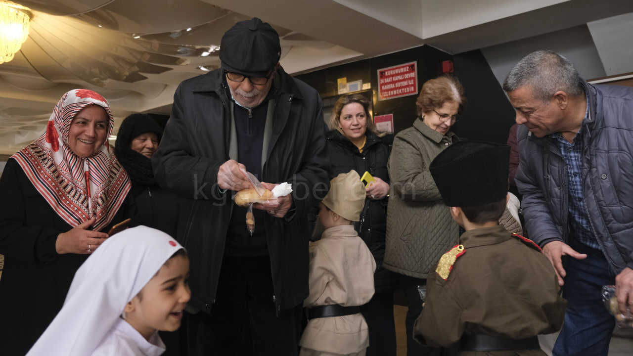 Karamandaki Canakkale Etkinligi Ayakta Alkislandi13