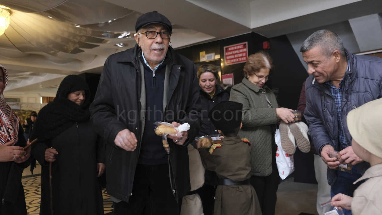 Karamandaki Canakkale Etkinligi Ayakta Alkislandi14