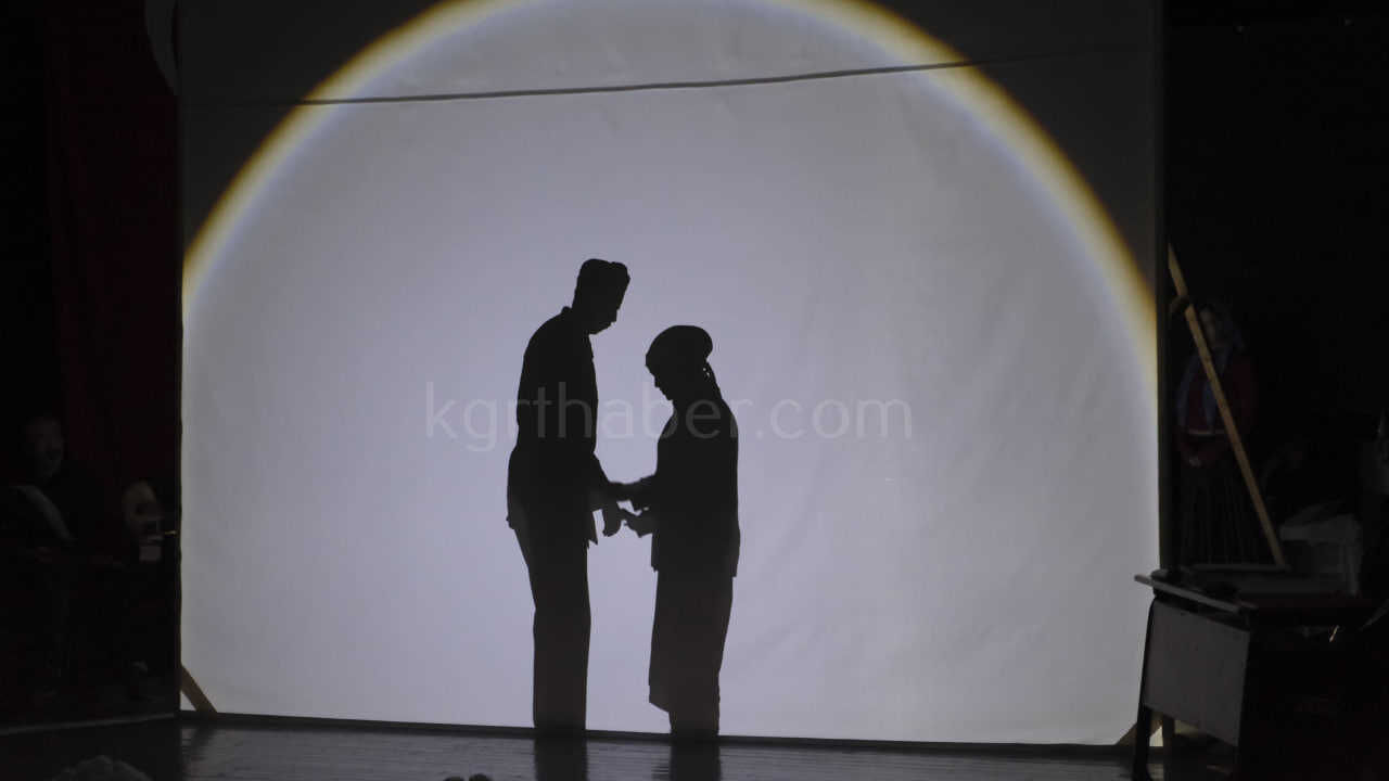 Karamandaki Canakkale Etkinligi Ayakta Alkislandi5