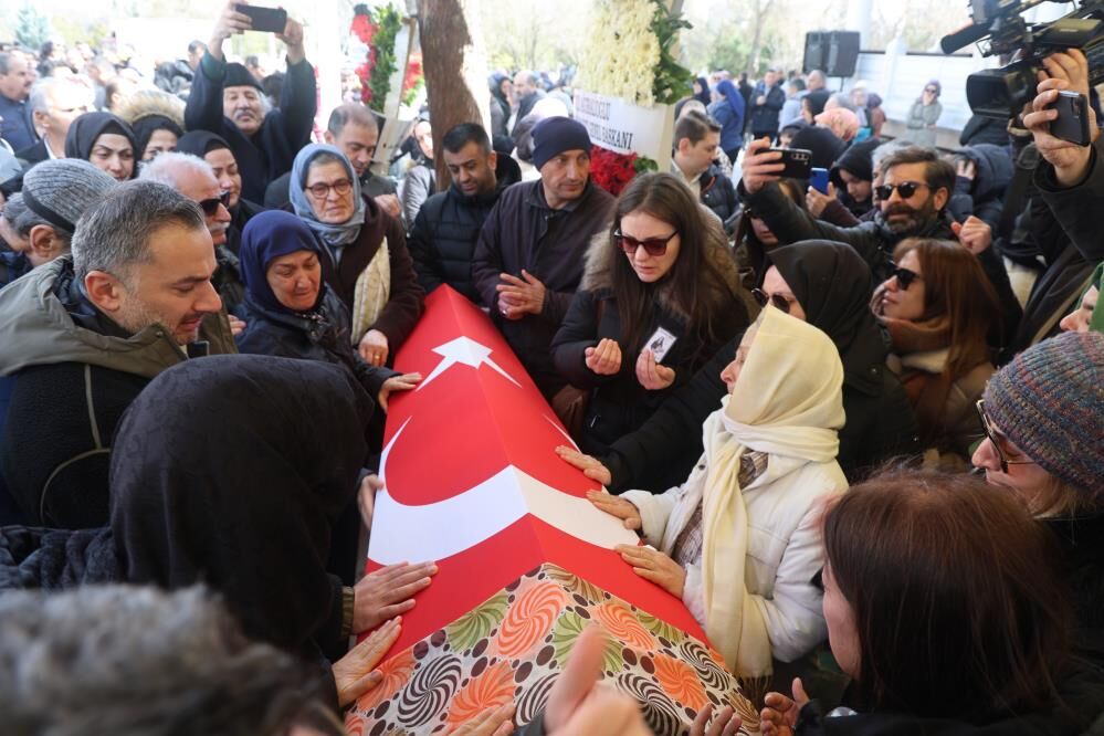 Ogrencisi Tarafindan Oldurulen Fatma Nur Ogretmen Icin Son Gorev1