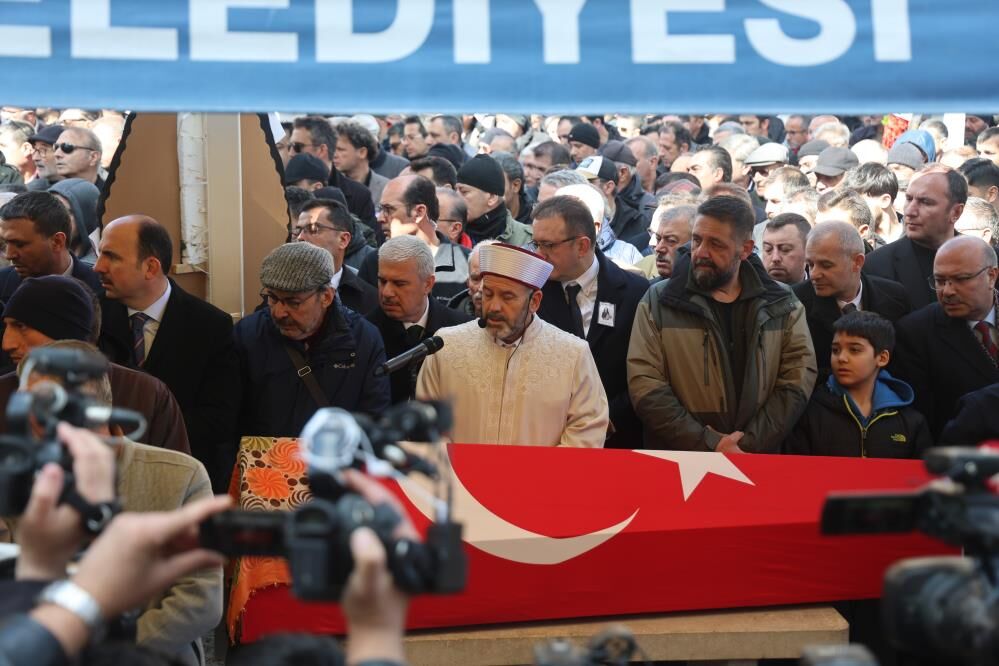 Ogrencisi Tarafindan Oldurulen Fatma Nur Ogretmen Icin Son Gorev2