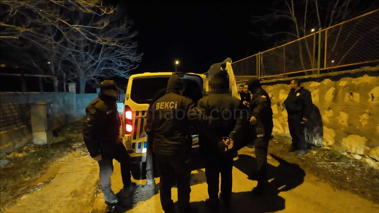 Polisin Dur Ihtarina Uymayan Alkollu Surucuye Ceza Yagdi 465 Bin Lira Ceza3