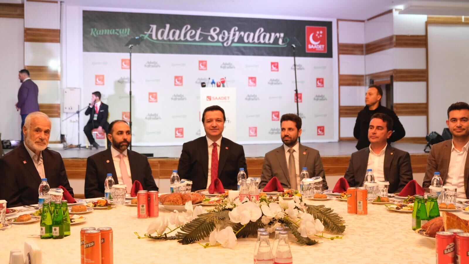 Saadet Partisi Genel Baskani Arikan Turkiye Ve Bolge Olaganustu Donemden Geciyor (8)