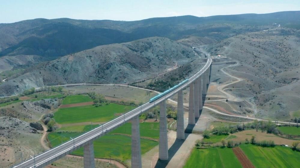 Yhtde 110 Milyon Yolcu Seyahat Etti3