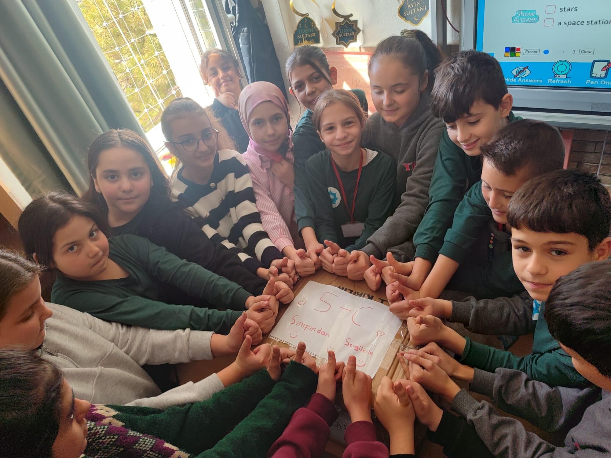 Yunus Emre Ortaokulu Ogrencilerinden Ramazan Dayanismasi (3)