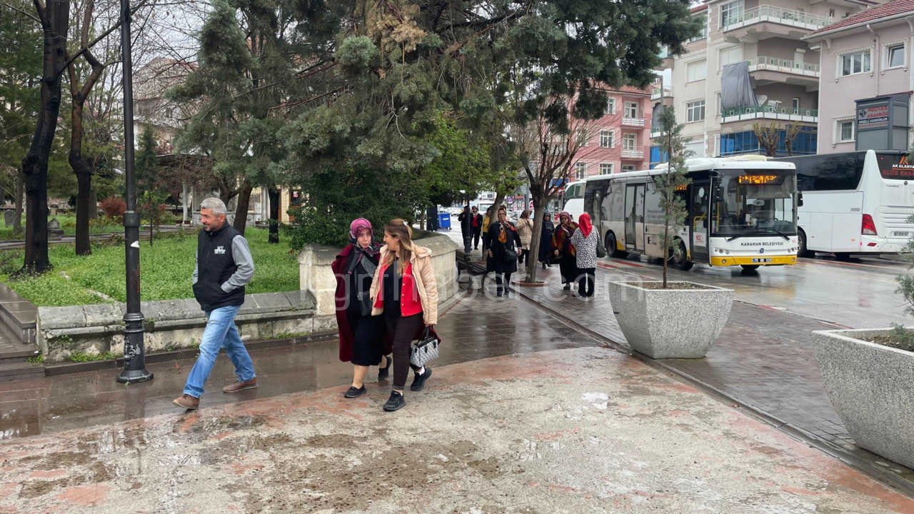 Alanyali Turist Kafilesi Yagmura Ragmen Karamani Gezdi8